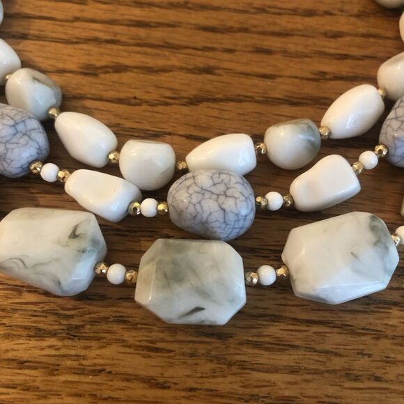 Sugarfix by BaubleBar | Faux Howlite Beaded Layer Necklace | 20” Adjustable - Picture 3 of 5